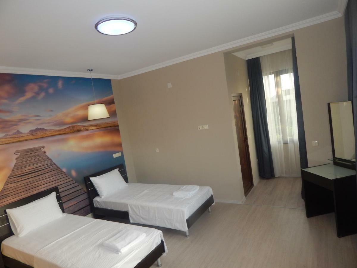 My House Hotel Батуми Екстериор снимка