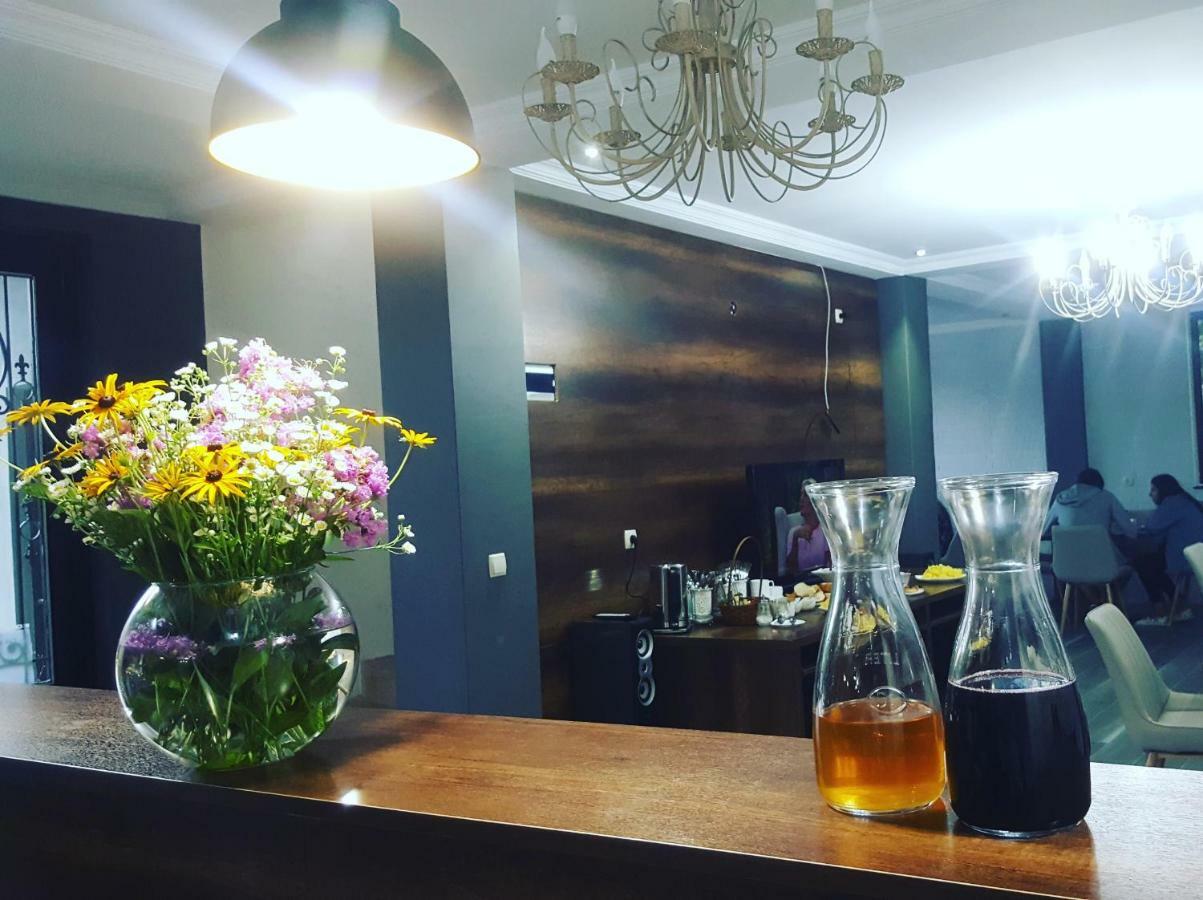 My House Hotel Батуми Екстериор снимка